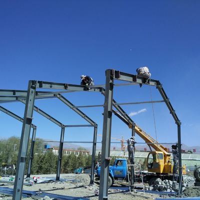 Endüstriyel Hayvancılık Çelik Yapı Çiftlik Evi Kullanımı Renkli Panel