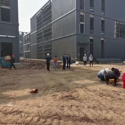 Q355B Çelik Çerçeve Çok Katlı Çelik Yapı Ofis Binası