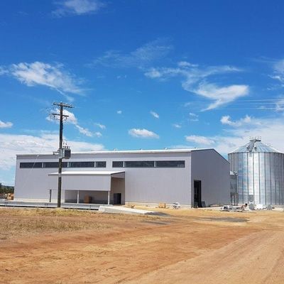Ticari prefabrikat atölyesi binaları Özel çelik yapısı