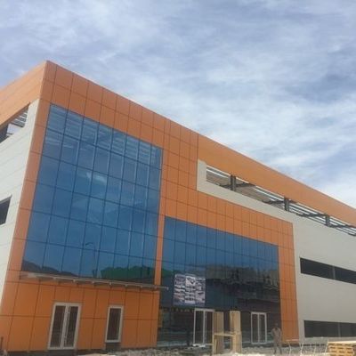 Q345 Çelik Prefabrik Evler OEM Prefabrik Çelik Yapı Bina