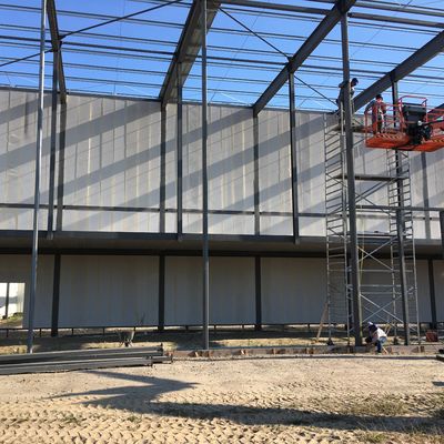 Yüksek Kaliteli Özel Yapılandırılmış Çelik Yapı Pazarı Sergi Salonu