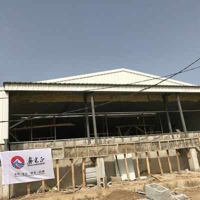 Düşük Esneklik Broiler Tavuk Kafes Sistemi Geniş Şık Ve Modern Tasarım