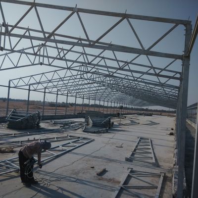 Kolay kurulum için birbiriyle bağlantılı broiler zemin sistemi Yüksek basınçlı temizlik standardı