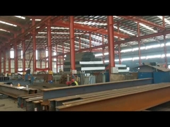 Çelik atölyesinin iç görünümü